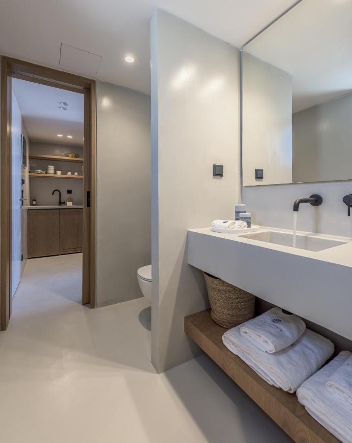 Ariadne Apartment *
